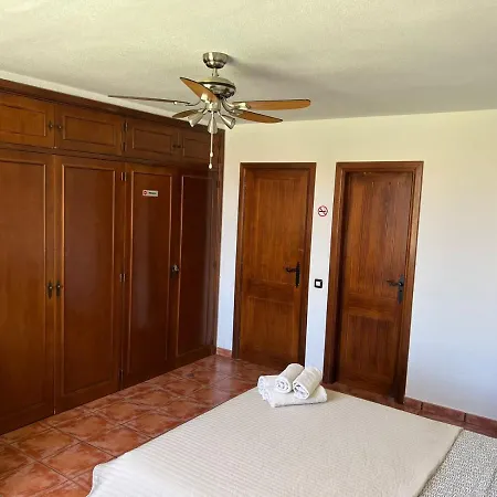 El Camison * 플라야데라스아메리카스